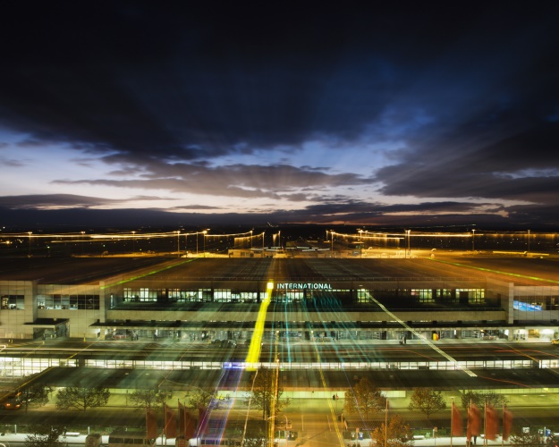 Melbourne International Airport at night bringing pets to Australia purrfect pilots Post-entry quarantine (PEQ) body